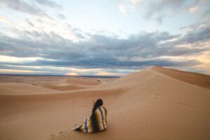 how to dress in morocco